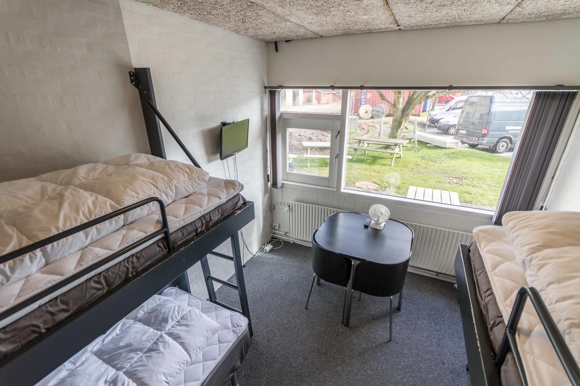 Dana Cup Sportscenter Hostel Hjørring Екстериор снимка